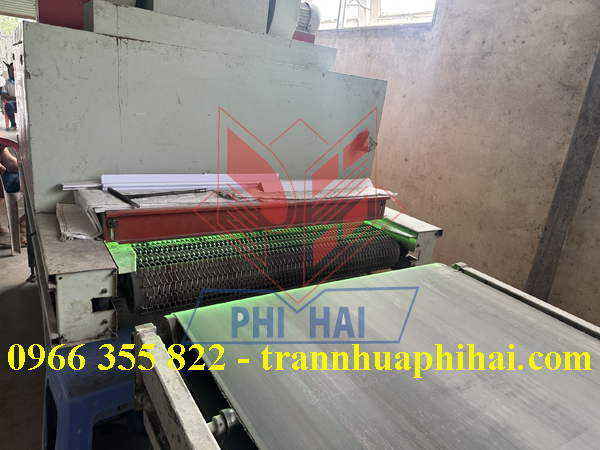 MÁY PHỦ BÓNG UV